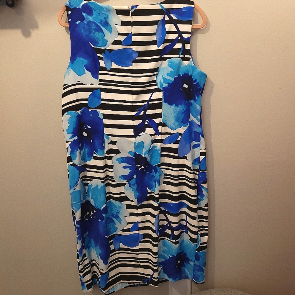ALYX Women's Professional Dress - Picture 2 of 4